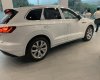 Volkswagen Touareg 2022 - Nam Thần Đường Phố