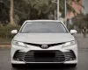 Toyota Camry 2.0Q 2022 - Bán xe Toyota Camry 2.0Q đời 2022, màu trắng, xe nhập