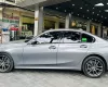 BMW 320i sport line 2024 - Bán xe BMW 320i sport line đời 2024, màu xám
