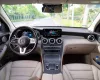 Mercedes-Benz GLC 300 4Matic 2021 - Bán xe Mercedes 4Matic đời 2021, màu đen/kem giá tốt