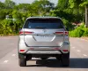 Toyota Fortuner 2016 - Cần bán gấp Toyota Fortuner sản xuất 2016, màu bạc, nhập khẩu chính hãng