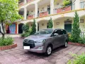Toyota Innova 2.0E 2020 - Gia đình tôi cần bán chiếc xe ô tô Toyota Innova 2.0E màu xám vàng 2020 giá 458 triệu tại Hà Nội