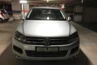 Volkswagen Touareg GP 2015 - Cần bán xe Volkswagen Touareg GP đời 2015, màu bạc, nhập khẩu giá 2 tỷ 889 tr tại TT - Huế
