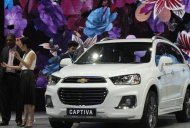 Chevrolet Captiva 2016 - Bán xe Chevrolet Captiva sản xuất 2016, màu trắng, xe nhập giá 879 triệu tại Quảng Bình