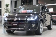 Volkswagen Tiguan 2.0 TSI 4 Motion 2015 - Bán xe Đức Volkswagen Polo Sedan AT 2015 màu đen, nhập khẩu nguyên chiếc, mới, giá sốc tại Quảng Ngãi giá 632 triệu tại Quảng Ngãi