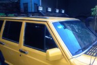 Jeep Cherokee 1994 - Bán xe Jeep Cherokee đời 1994, màu vàng, nhập khẩu nguyên chiếc chính chủ giá 134 triệu tại Tp.HCM
