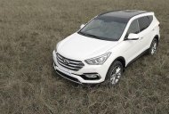 Hyundai Santa Fe 2.2 AT 2WD 2016 - Bán xe Hyundai Santa Fe 2.2 AT 2WD đời 2016, màu trắng giá 1 tỷ 150 tr tại Nam Định