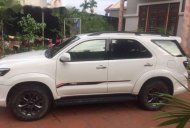 Toyota Fortuner 2016 - Bán Toyota Fortuner sản xuất 2016, màu trắng chính chủ giá 990 triệu tại Tuyên Quang