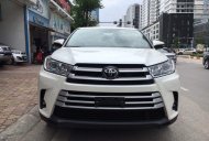 Toyota Highlander LE 2018 - Cần bán Toyota Highlander LE 2018, xe nhập Mỹ, full options, xe giao ngay, đủ màu giá 2 tỷ 600 tr tại Hà Nội
