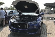 Maserati 2018 - Giá bán xe Maserati Levante 2018 mới, Maserati màu xanh chính hãng giá tốt nhất giá 4 tỷ 990 tr tại Tp.HCM