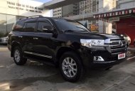 Toyota Land Cruiser V8 2016 - Bán Toyota Land Cruiser V8 đời 2016, màu đen, nhập khẩu số tự động giá 3 tỷ 800 tr tại Hà Nội
