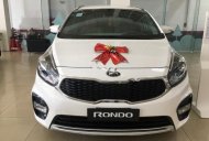 Kia Rondo GAT 2018 - Bán xe Kia Rondo GAT đời 2018, màu trắng, 669tr giá 669 triệu tại Tp.HCM