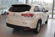 Toyota Highlander LE 2016 - Bán xe Toyota Highlander LE năm 2016, màu trắng, nhập khẩu nguyên chiếc giá 2 tỷ 344 tr tại Hà Nội