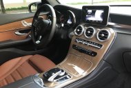 Mercedes-Benz Smart GLC 2.0 4matic 2017 - Bán Mercedes GLC 2.0 4matic năm sản xuất 2017, màu đen giá 1 tỷ 850 tr tại Tp.HCM