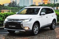 Mitsubishi Outlander 2.4 CVT Premium 2018 - Cần bán xe Mitsubishi Outlander sản xuất 2018, màu trắng giá 1 tỷ 100 tr tại Ninh Thuận