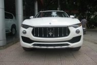Maserati 2018 - Bán ô tô Maserati Levante năm sản xuất 2018, màu trắng, nhập khẩu nguyên chiếc giá 5 tỷ 800 tr tại Hà Nội