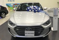 Hyundai Elantra 2018 - Bán xe Elantra 2.0 số tự động, màu bạc, xe giao ngay trong ngày, nhiều ưu đãi giá 669 triệu tại Tp.HCM