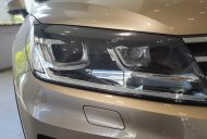 Volkswagen Touareg 2016 - Bán Volkswagen Touareg vàng cát, có sẵn - liên hệ ngay để có giá tốt nhất 0968028344 giá 2 tỷ 499 tr tại Hòa Bình