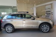 Volkswagen Touareg 2016 - Volkswagen Touareg vàng cát - có sẵn - giao xe toàn quốc - liên hệ ngay để được giá tốt 0968028344 giá 2 tỷ 499 tr tại Ninh Bình