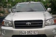 Toyota Highlander   2.4L. 2005 - Cần bán xe Toyota Highlander 2.4L. đời 2005, màu bạc, giá chỉ 500 triệu giá 500 triệu tại Vĩnh Long