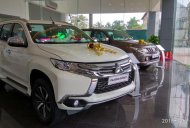 Mitsubishi Pajero Sport 2018 - Bán xe gầm cao Mitsubishi Pajero máy dầu giá tốt, xe màu trắng có sẵn giao ngay ở Quảng Bình giá 1 tỷ 60 tr tại Quảng Bình