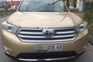 Toyota Highlander SE 2.7 2011 - Bán Toyota Highlander SE 2.7 đời 2011, màu vàng, nhập khẩu nguyên chiếc giá 1 tỷ 125 tr tại Hải Dương