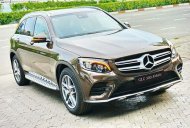 Mercedes-Benz GLC-Class GLC300 2018 - Cần bán Mercedes GLC300 năm 2018, màu nâu, giao xe ngay giá 2 tỷ 209 tr tại Lâm Đồng