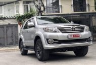 Toyota Fortuner 2016 - Bán xe Toyota Fortuner sản xuất năm 2016, màu bạc số tự động, giá chỉ 850 triệu giá 850 triệu tại Tp.HCM