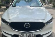 Mazda CX 5 2018 - Cần bán gấp Mazda CX 5 năm sản xuất 2018, màu trắng giá 960 triệu tại Đà Nẵng