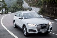 Audi Q7 2018 - Showroom Audi bán xe Audi Q7, ưu đãi lớn cuối năm xe nhập, hotline 0935.576.958 giá 3 tỷ 100 tr tại Đà Nẵng