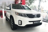 Kia Sorento Premium D 2018 - Cần bán Kia Sorento Premium D đời 2018, màu trắng giá 899 triệu tại An Giang