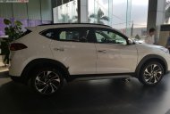 Hyundai Tucson Turbo 2019 - Bán ô tô Hyundai Tucson Turbo sản xuất 2019, màu trắng giá 904 triệu tại Bắc Giang