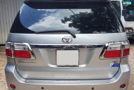 Toyota Fortuner V 2011 - Bán Toyota Fortuner 2011 màu bạc, biển số thành phố, xe ít đi giá 610 triệu tại Tp.HCM
