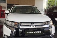 Mitsubishi Outlander 2019 - Mitsubishi Quảng Ninh  bán gấp chiếc xe Mitsubishi Outlander 2019, màu trắng  - Giá tốt - Ưu đãi lớn giá 908 triệu tại Quảng Ninh