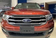 Ford Everest 2018 - Cần bán nhanh chiếc xe  Ford Everest đời 2019, màu đỏ, xe nhập giá 880 triệu tại Tp.HCM