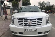 Cadillac Escalade 6.2 V8 2007 - Bán Cadillac Escalade 6.2 V8 sản xuất năm 2007, màu trắng, xe nhập  giá 1 tỷ 200 tr tại Tp.HCM