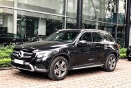 Mercedes-Benz GLC-Class GLC 200 2020 - Cần bán xế hạng sang: Mercedes GLC 200 năm sản xuất 2020, màu đen giá 1 tỷ 649 tr tại Hà Nội