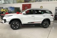 Toyota Fortuner 2019 - Bán xe Toyota Fortuner AT sản xuất năm 2019, màu trắng giá 1 tỷ 90 tr tại Hòa Bình