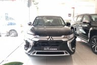 Mitsubishi Outlander 2020 - Bán xe Mitsubishi Outlander sản xuất năm 2020, màu trắng giá 825 triệu tại Thanh Hóa