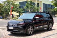 Volkswagen Tiguan 2018 - Hòa Bình Auto cần bán xe Volkswagen Tiguan đời 2019, màu đen, xe siêu lướt giá 1 tỷ 558 tr tại Phú Thọ