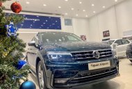 Volkswagen Tiguan 2019 - Xe Volkswagen Tiguan màu xanh rêu 2020 hiếm có giá 1 tỷ 749 tr tại Tp.HCM