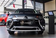 Mitsubishi Outlander 2.0 CVT Premium 2020 - Thông tin Giảm 50% phí trước bạ cho dòng xe Outlander mới, cam kết giá tốt nhất toàn quốc giá 950 triệu tại Nghệ An