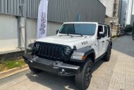 Jeep Wrangler 2021 - Jeep Wrangler Willys màu trắng, xe nhập Mỹ chính hãng 100%, ưu đãi cực tốt giá 3 tỷ 356 tr tại Tp.HCM