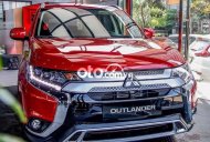 Mitsubishi Stavic 2021 - Bán Mitsubishi Outlander đời 2021, màu đỏ  giá 825 triệu tại Quảng Nam