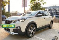 Cần bán gấp Peugeot 5008 1.6AT 2018, màu trắng  giá 930 triệu tại Hà Nội