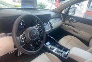 Kia Sorento 2.5G Premium 2WD 2021 - Bán Kia Sorento 2.5G Premium 2WD sản xuất năm 2021, màu đen giá 1 tỷ 139 tr tại Hà Nội