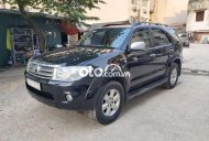 Toyota Fortuner V 2010 - Bán ô tô Toyota Fortuner V sản xuất 2010, màu đen số tự động giá 353 triệu tại Hà Nội