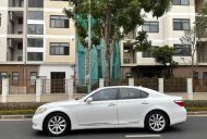 Gia đình bán xe Lexus Ls460L Sx 2007 Dk 2008 xe màu trắng , nội thất kem một chủ sử dụng giá 999 triệu tại Tp.HCM