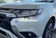 Mitsubishi Outlander 2022 - Màu trắng, nhập khẩu nguyên chiếc giá 825 triệu tại Tp.HCM