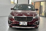 Kia Sedona 2021 - Màu đỏ chạy 29.000km đẹp leng keng không lỗi giá 1 tỷ 190 tr tại Tp.HCM